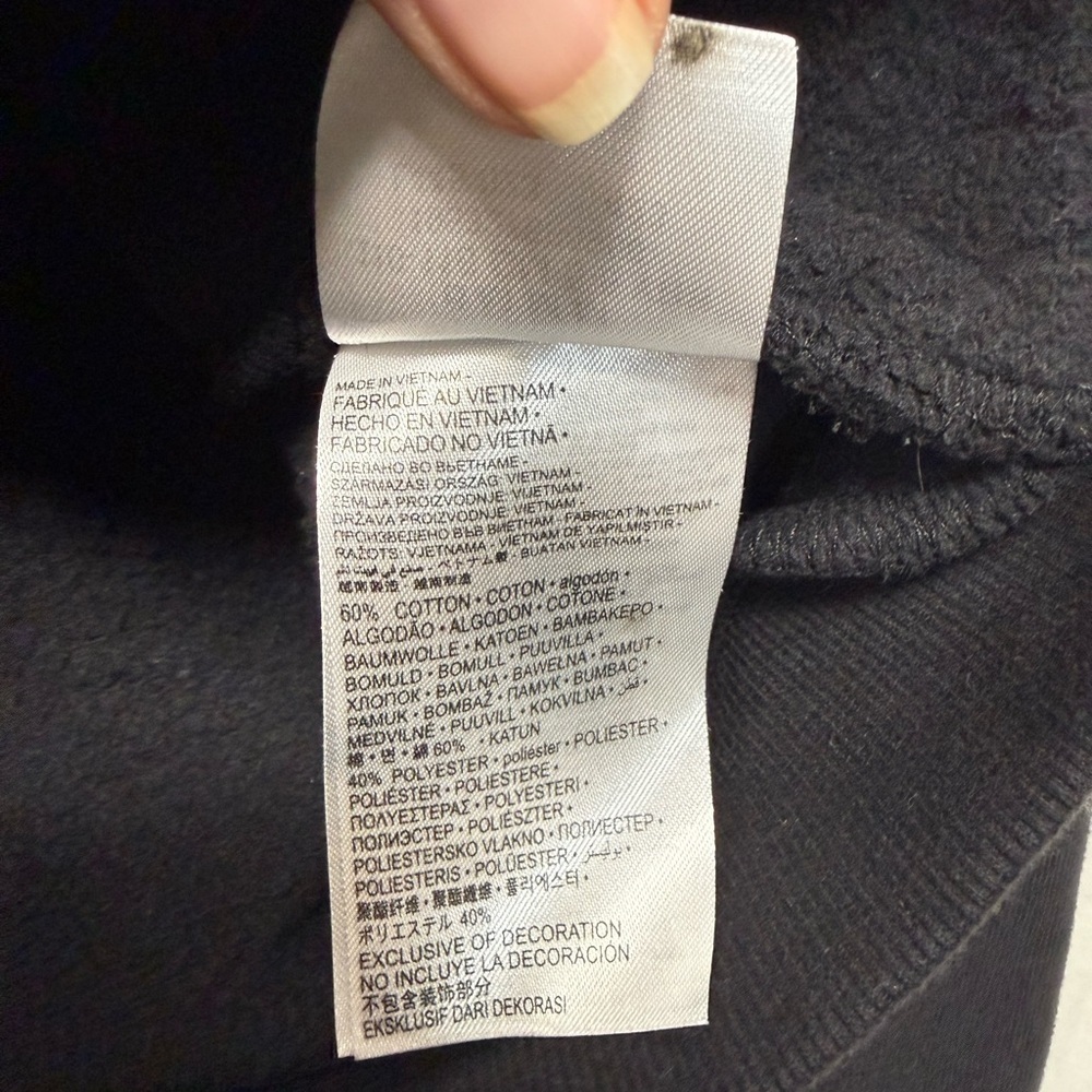 Nike Boy’s 6-7 Zip-Up Hoodie in Black with White Logo 0109 - Picture 6 of 6
